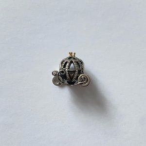PANDORA X DISNEY CINDERELLA CARRIAGE CHARM